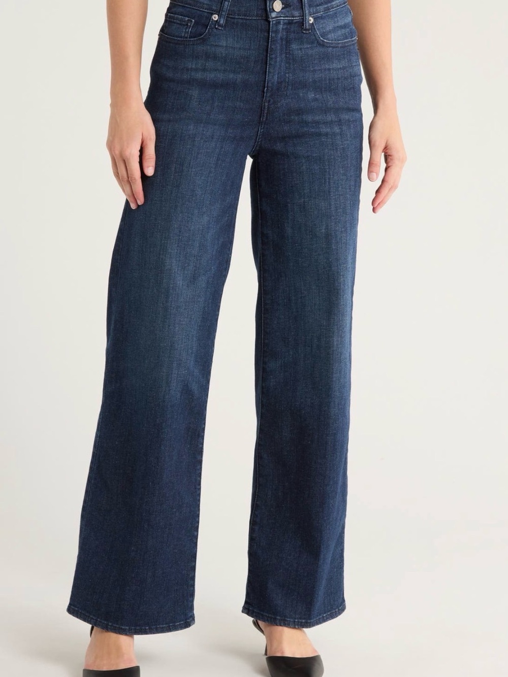 Frame Le Slim High Rise Wide Leg Jeans in Guilty